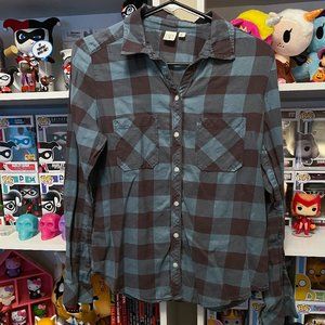 Nordstrom BP grunge dusty blue & charcoal grey buffalo plaid shirt